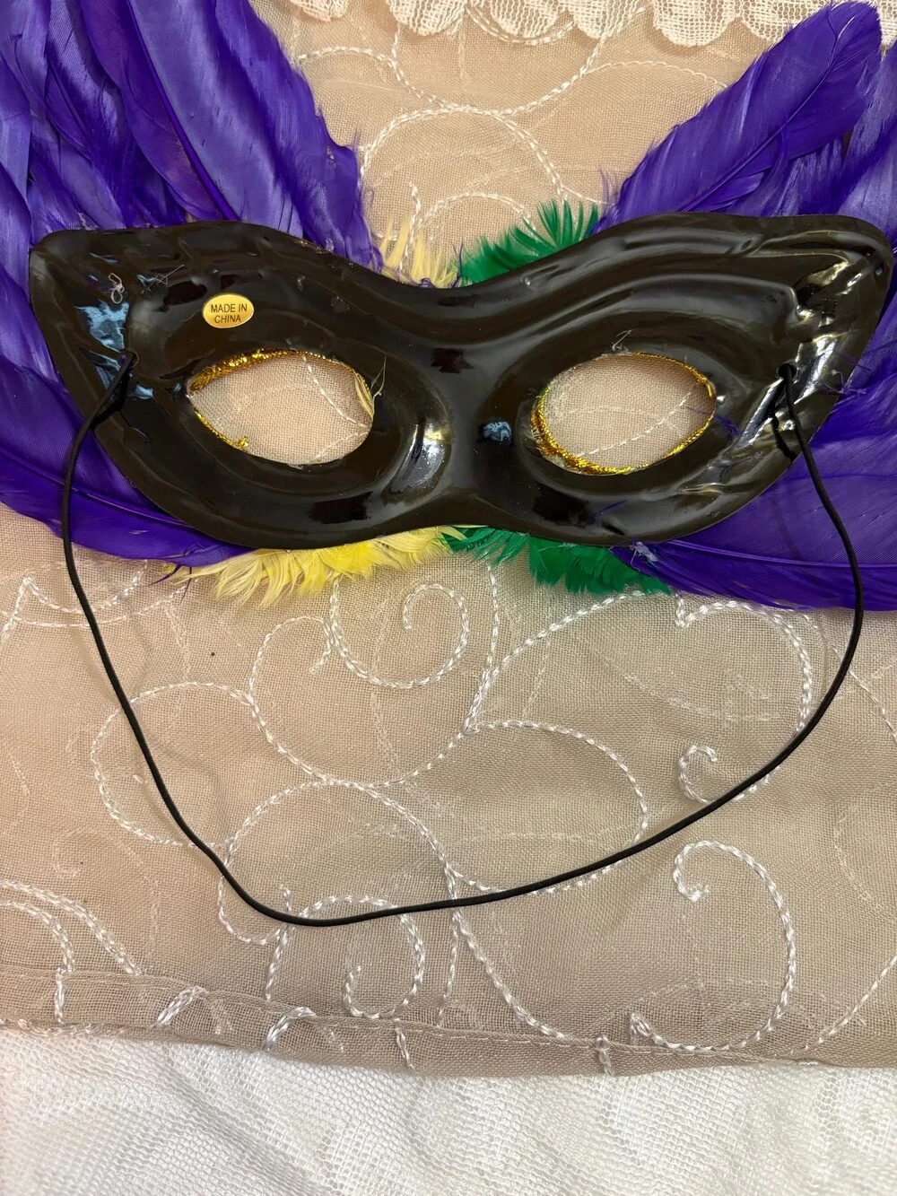 Mardi Gras Feather Masquerade Mask Costume Accessory